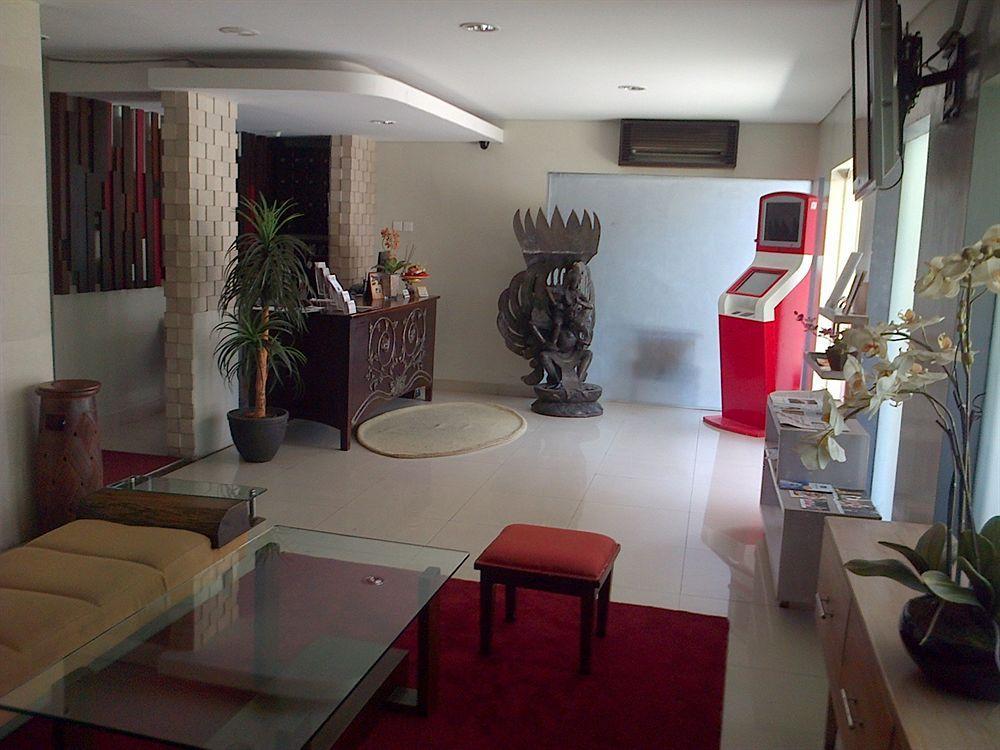 דנפסאר Santosa City Hotel מראה חיצוני תמונה