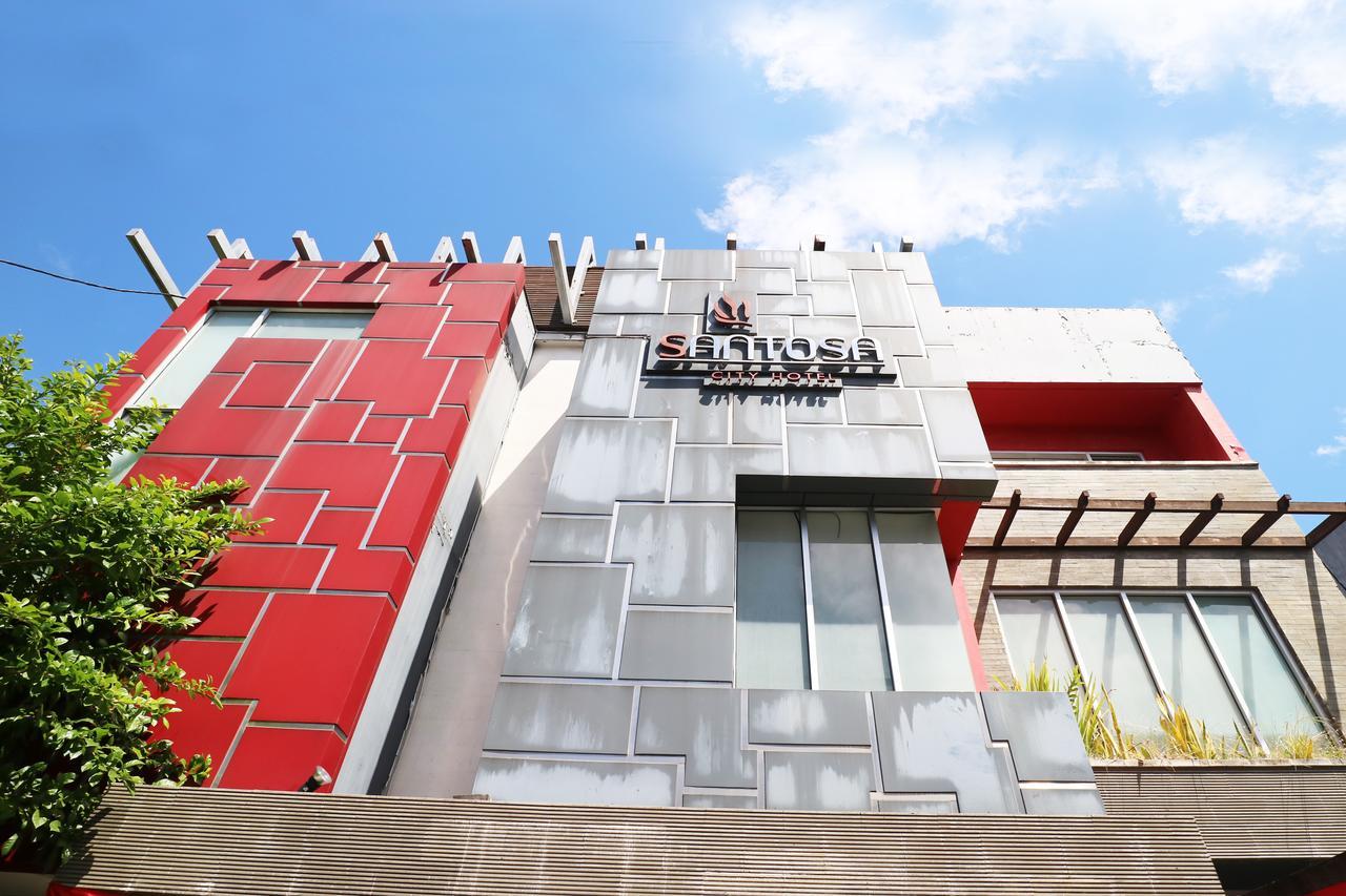 דנפסאר Santosa City Hotel מראה חיצוני תמונה